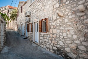 Front of property - Old Town Experience (Bol)