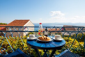 Superior Apartment, 2 Bedrooms, Balcony | Terrace/patio - Old Town Experience (Bol)