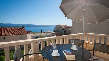 Superior Apartment, 2 Bedrooms | Terrace/patio