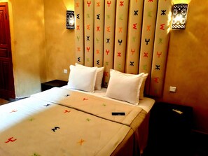 Traditional Double Room, 1 Double Bed | Down comforters, pillowtop beds, soundproofing, iron/ironing board