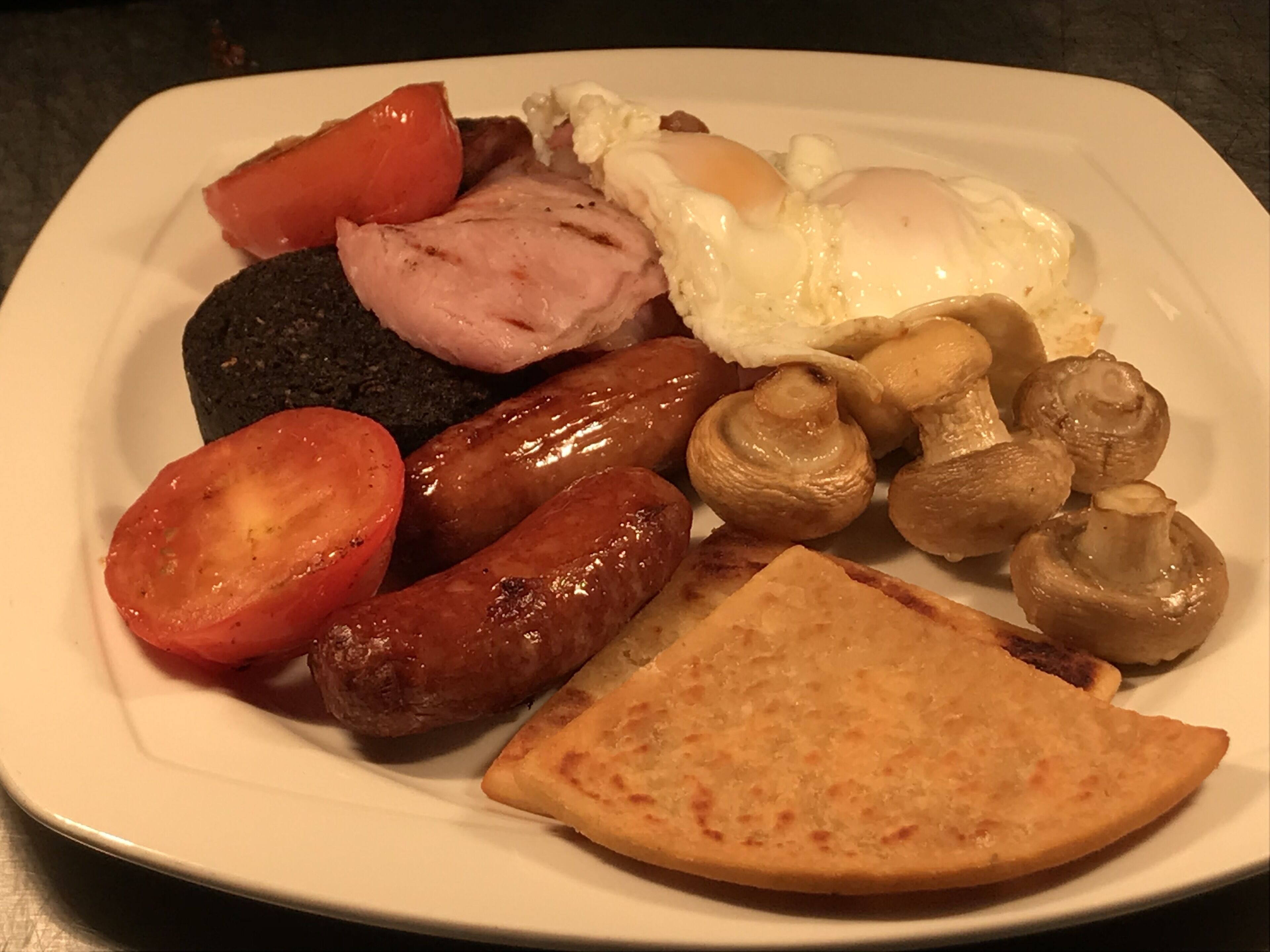 daily english breakfast (gbp 12 per person)