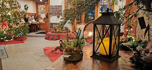 Reception - Hôtel de Milan (Le Bourg-d'Oisans)
