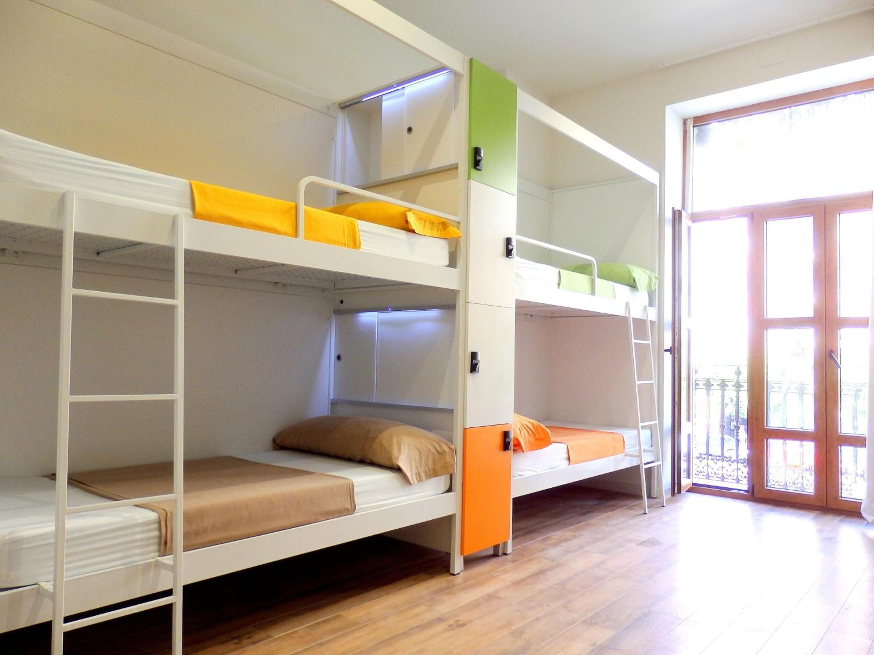 Photo - Urban Youth Hostel