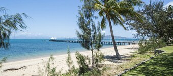 Picnic Bay Apartments Unit 3