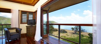 โลตัสเฮาส์