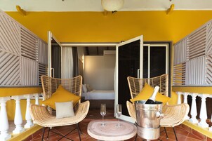 KING REEF SUITE SEA VIEW | Balcony view