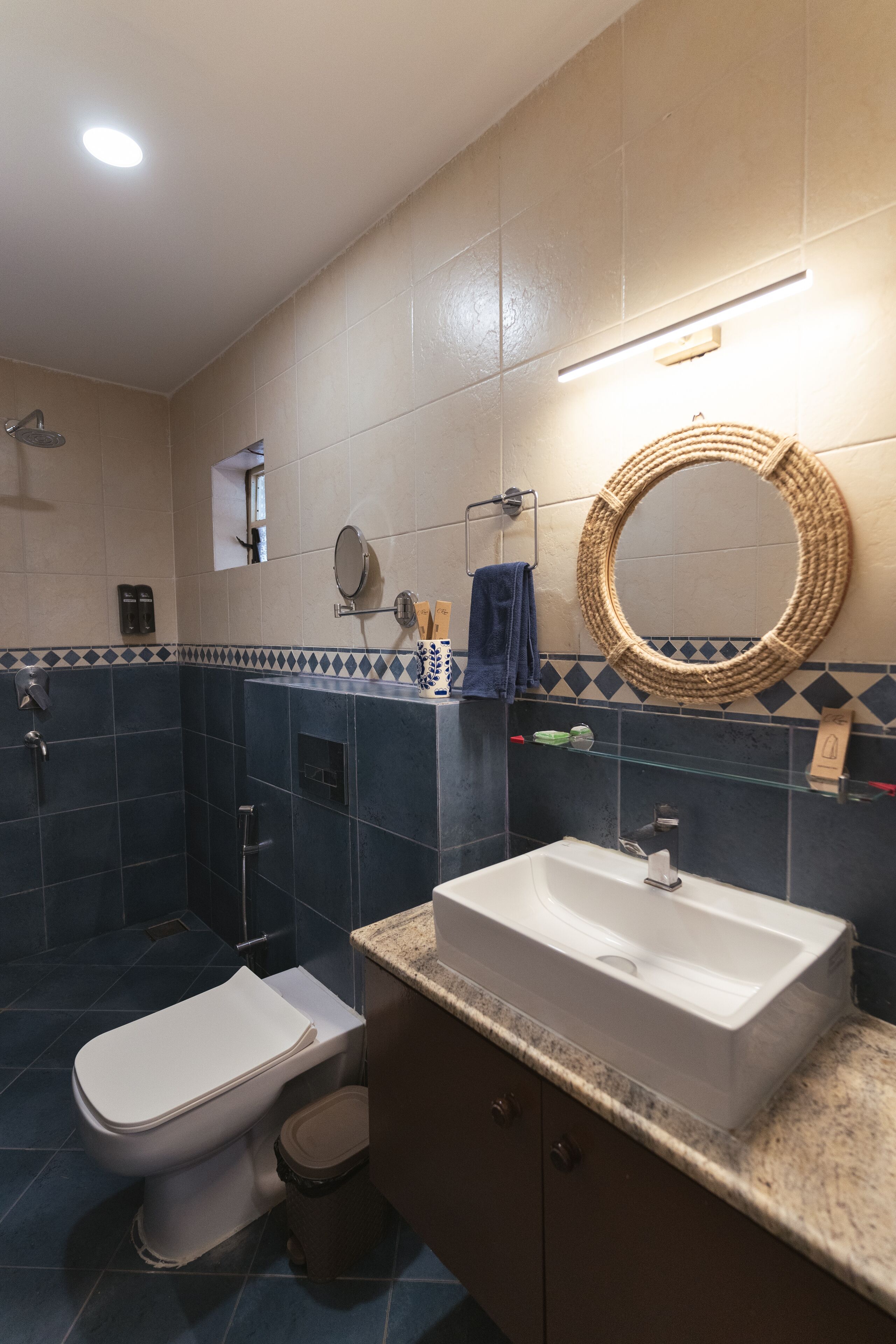 king reef suite sea view | bathroom amenities | shower, rainfall showerhead, designer toiletries, hair dryer