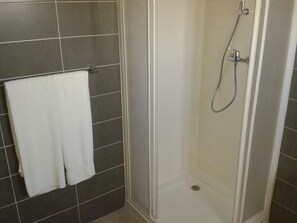 Bathroom shower - Quinta da Abrunheira (Arraiolos)