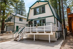Front of property - Bear 'n Tree (Big Bear Lake)