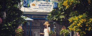 Mặt tiền nơi lưu trú