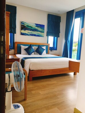 Suite familiare, 2 camere da letto, camere comunicanti | Biancheria da letto di alta qualità, minibar