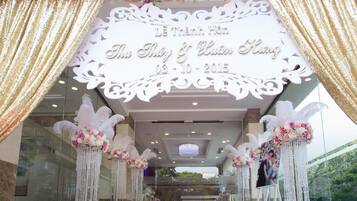 قاعة الولائم والاحتفالات