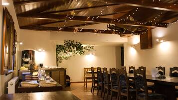 Petit déjeuner continental compris tous les jours