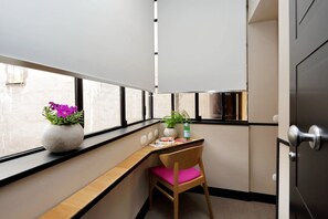 Double Room, Balcony | Premium bedding, minibar, in-room safe, individually furnished - Relais Vittoria Colonna (Rome)