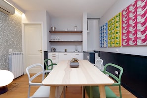 Duplex, 2 Bathrooms, Ground Floor | Premium bedding, minibar, in-room safe, individually furnished