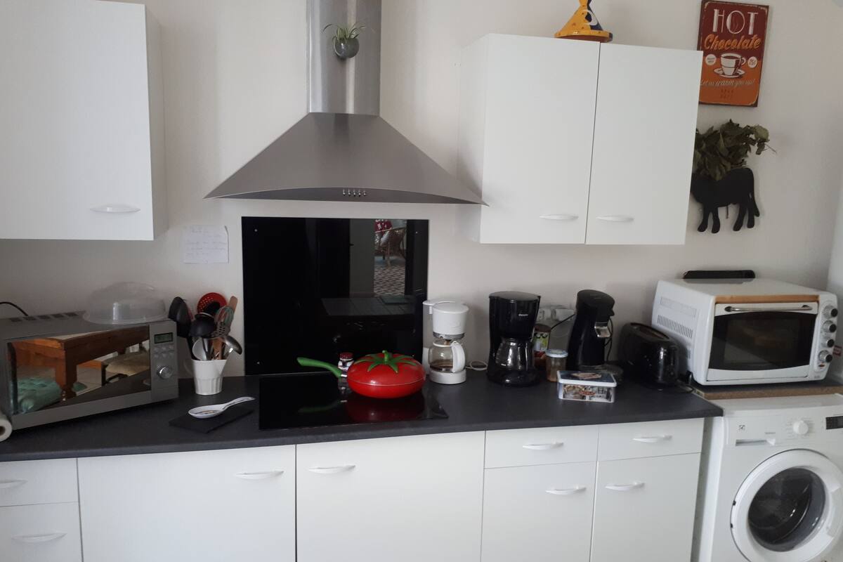 coffee/tea maker, electric kettle