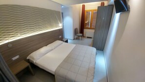 Junior Suite | Free minibar items, in-room safe, soundproofing, free WiFi - Ottocento Guest House (Alghero)