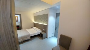 Junior Suite | Free minibar items, in-room safe, soundproofing, free WiFi - Ottocento Guest House (Alghero)