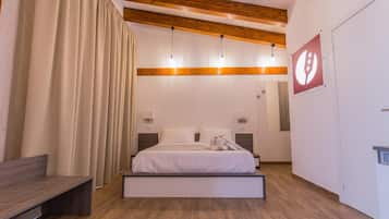 Minibar, una cassaforte in camera, una scrivania, insonorizzazione