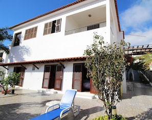 Garden - Vila Lusitânia (Funchal)