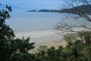 View from property - Casa em Ubatuba com Vista para o Mar (Ubatuba)
