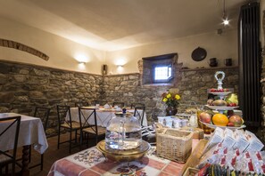 Petit déjeuner buffet compris tous les jours