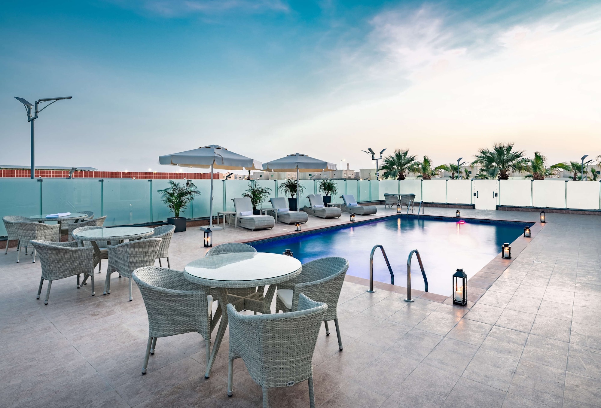 4 Star Hotels