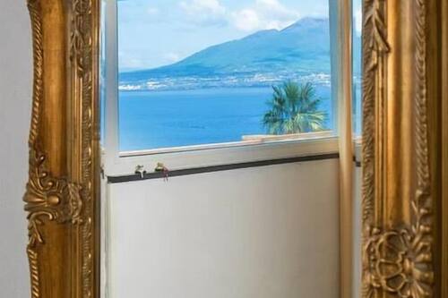 Quarto casal ou duplo superior, sacada, vista para o mar | Detalhe da parte interna