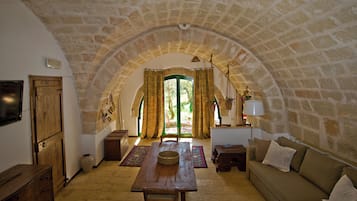 Appartamento (La Filanda) | Area soggiorno | TV LCD 26 pollici con canali digitali, TV