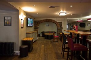 Interior - The Cambrian Inn (Tredegar)