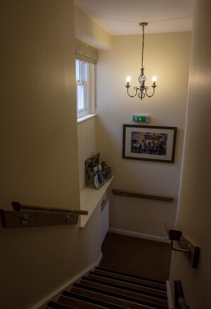 Interior - The Cambrian Inn (Tredegar)