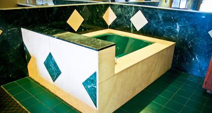 La Mirage Inn LAX Airport