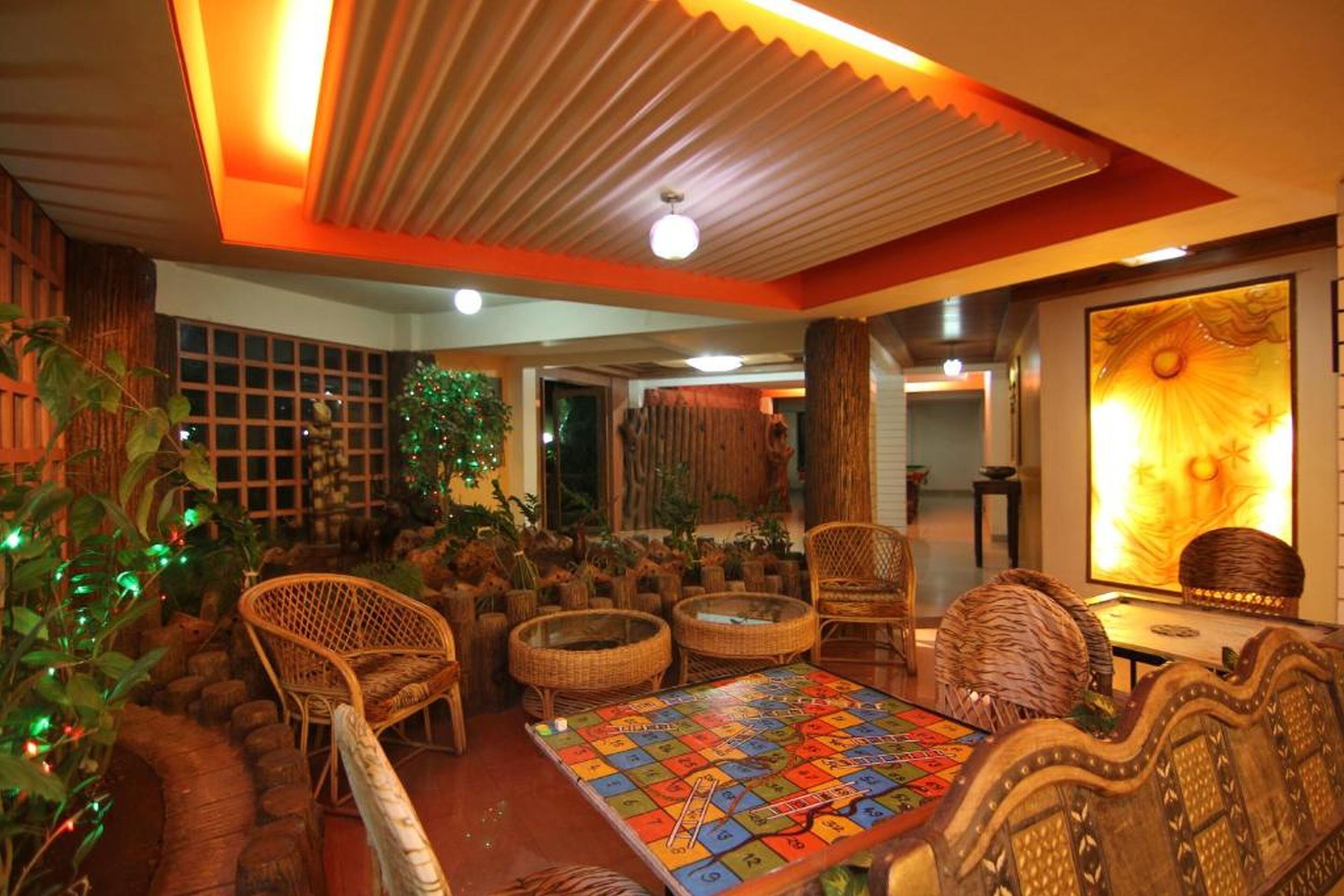 Lobby lounge