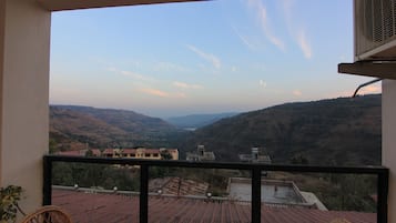 Suite junior, vista al valle | Vista desde la habitación