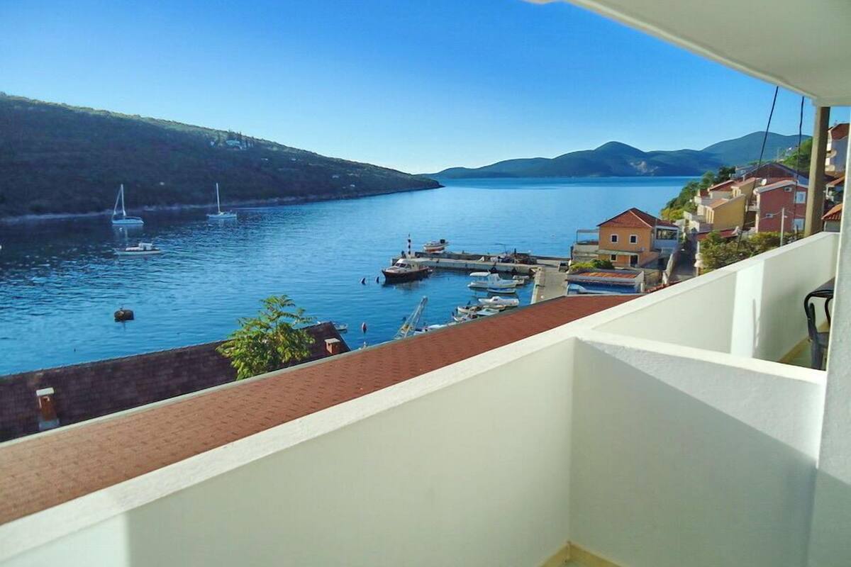 Appartement, 1 chambre, vue sur la mer, face Ă  la mer | Balcon