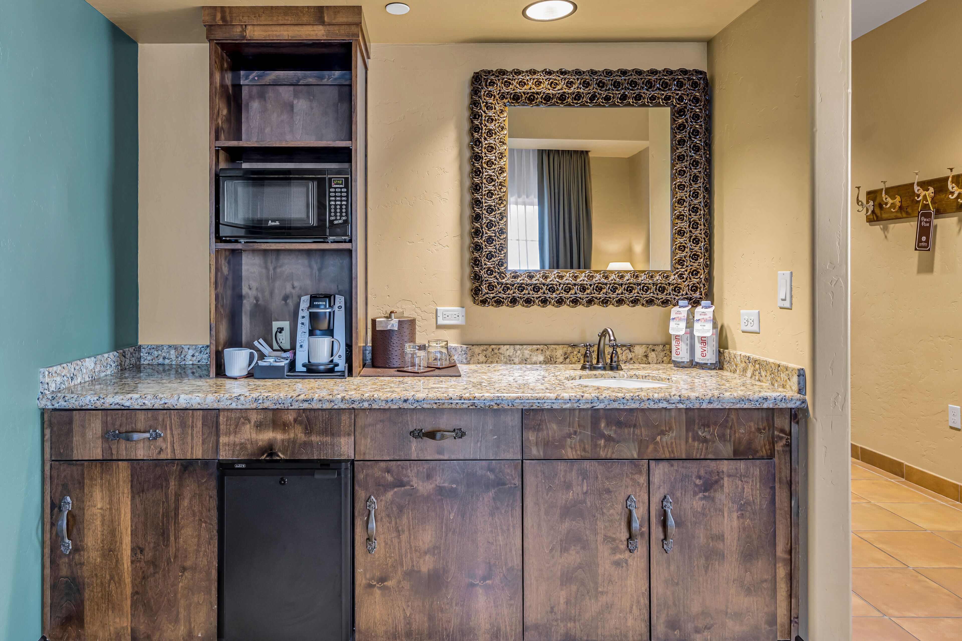 1 bedroom, premium bedding, down duvets, in-room safe