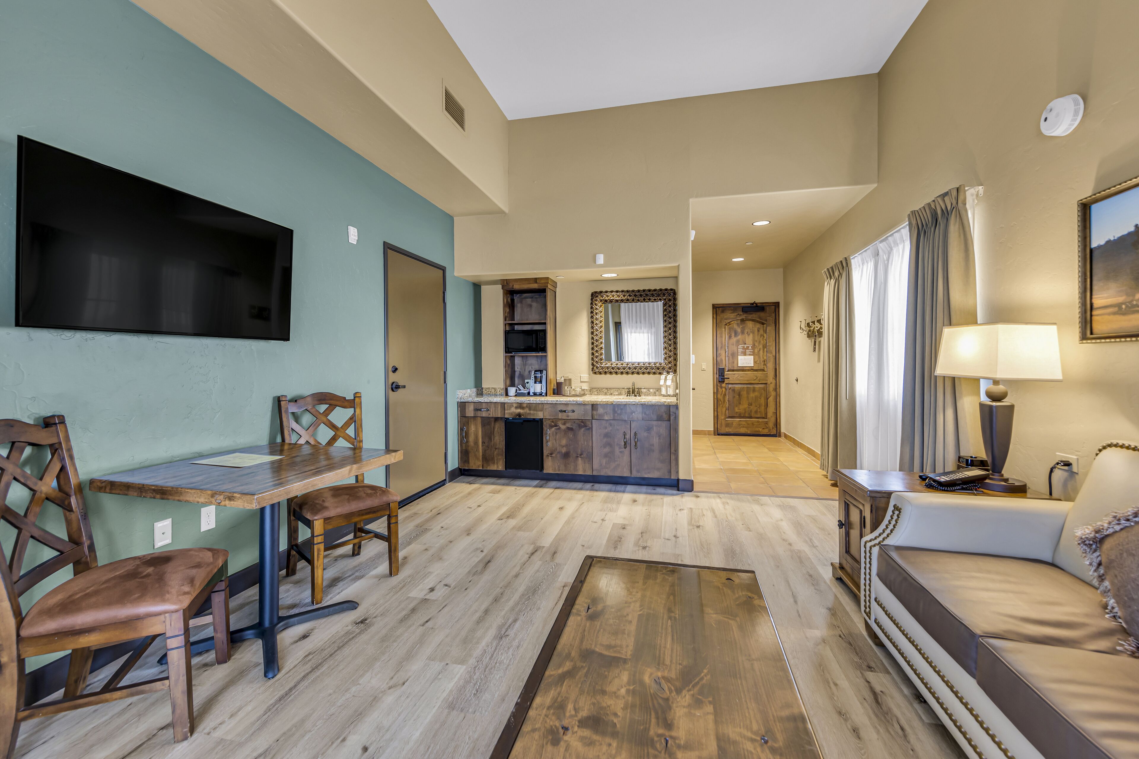 50-inch flat-screen tv with satellite channels, tv, ipod dock