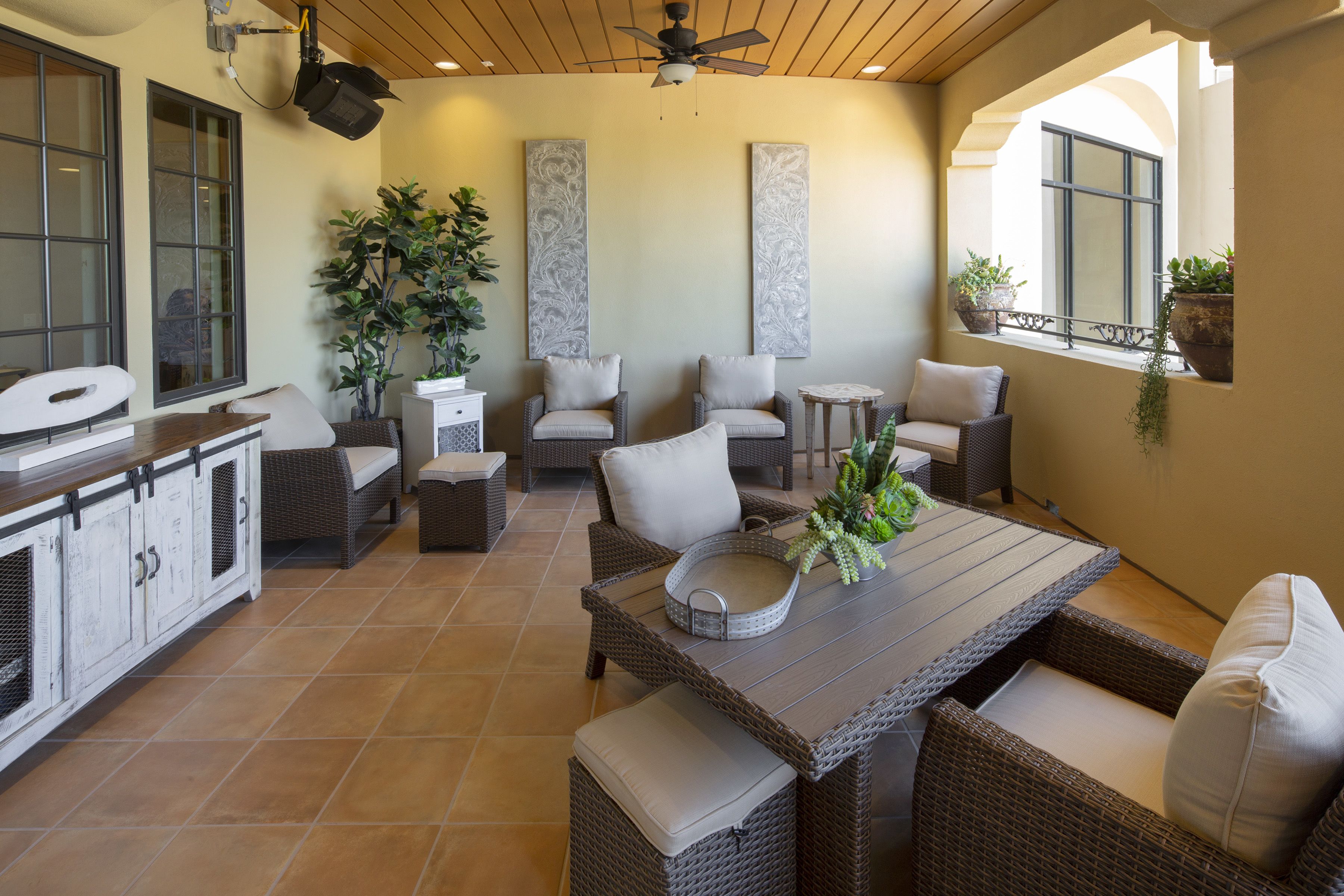 body treatments, body wraps, body scrubs, facials