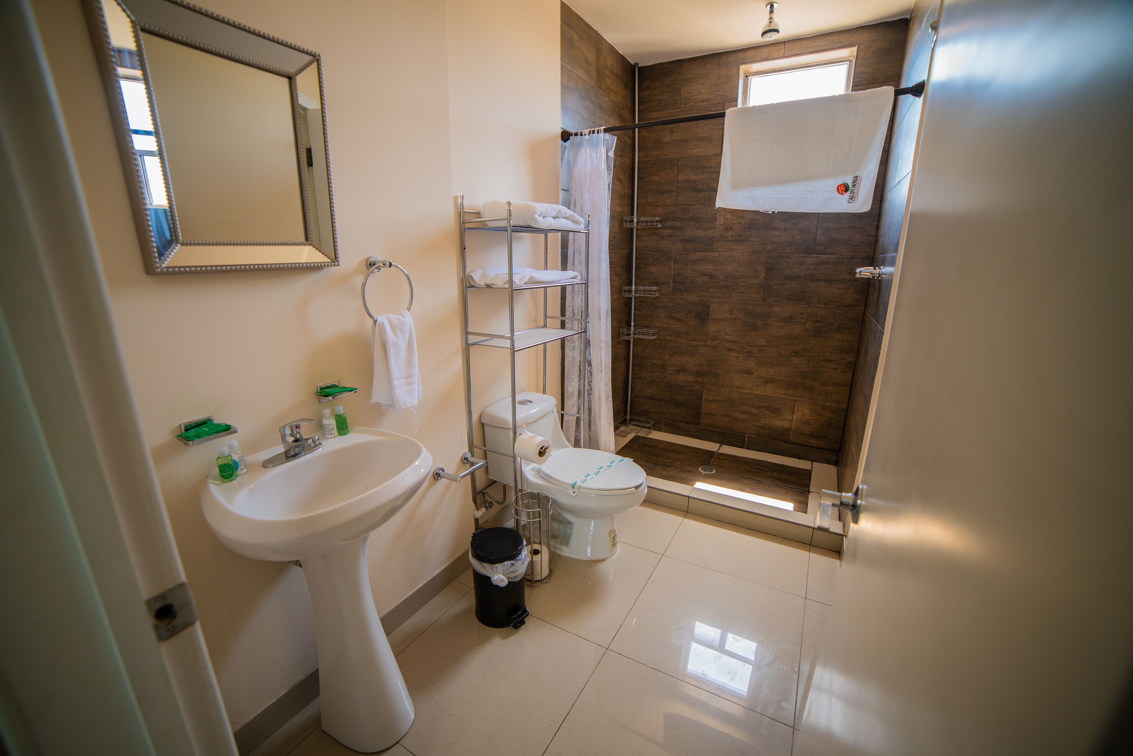 city condo, 2 bedrooms | bathroom shower