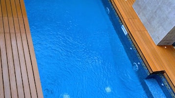 Udendørs pool, liggestole