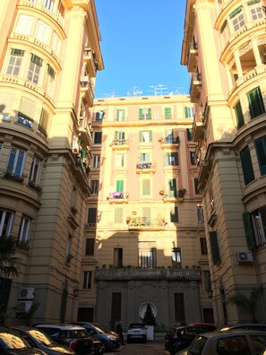Exterior - Santa Caterina B&B (Naples)