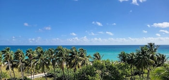 Blackout drapes, iron/ironing board, bed sheets at Broadmore Miami Beach