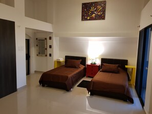 Basic Triple Room
