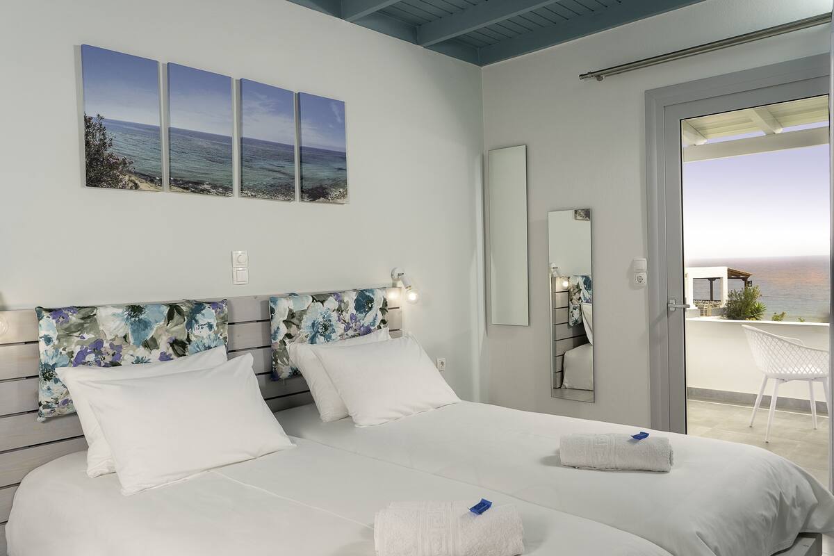 Studio Design, vue sur la mer | Vue de la chambre