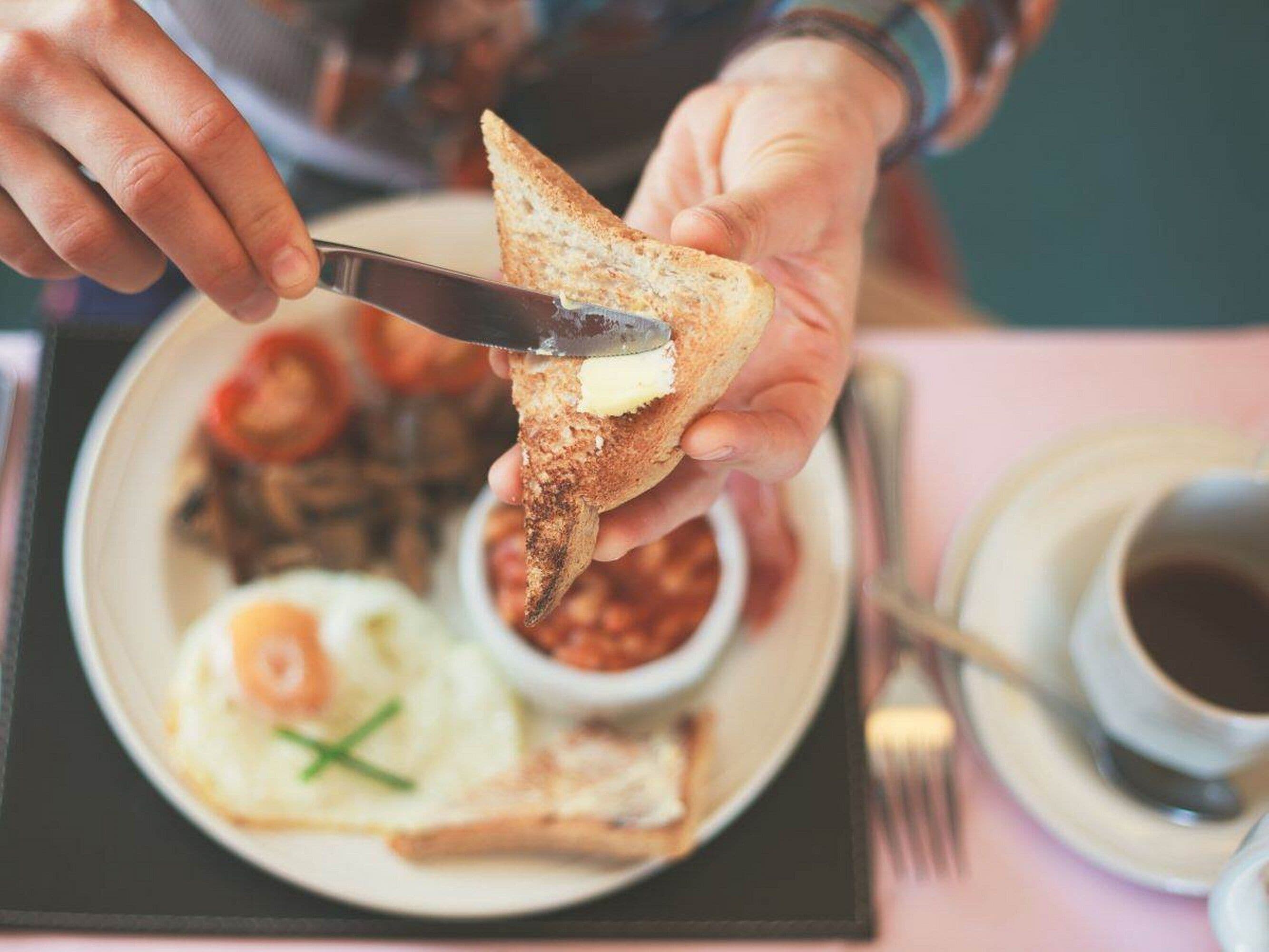 daily buffet breakfast (eur 8 per person)