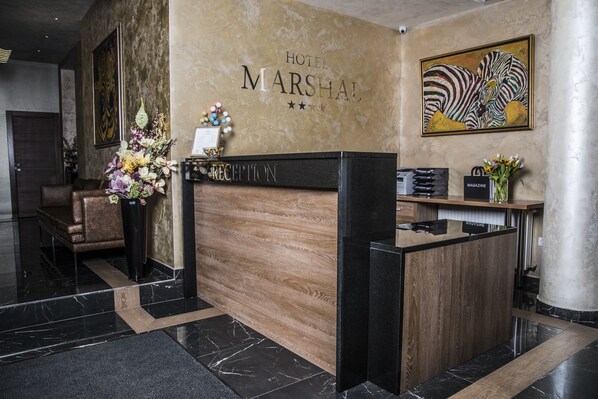 Reception - Marshal Hotel Garni (Belgrade)