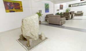 Lobby sitting area - Golden Sunrise Machupicchu (Machu Picchu)