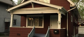 House by the Niagara River