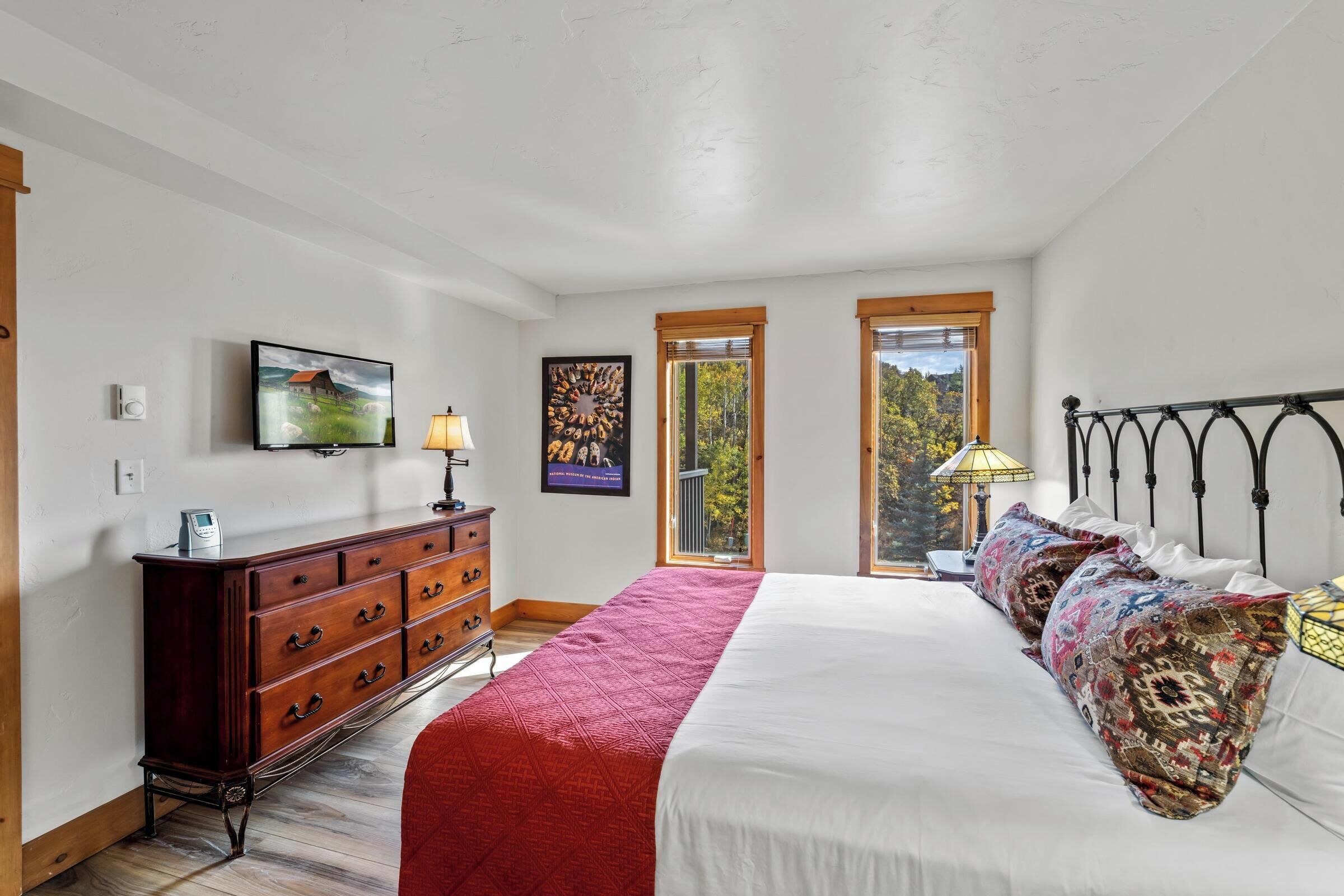 2 habitaciones, tabla de planchar con plancha y wifi gratis 