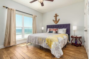 4 bedrooms, free WiFi, bed sheets - Purple Pelican | Shell-ebration Time, book NYE stay today (Dauphin Island)